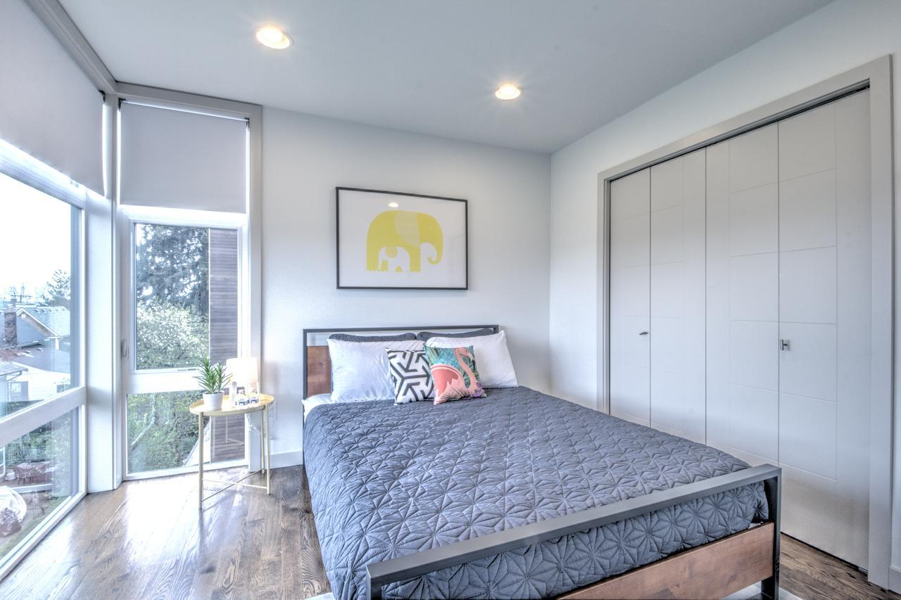 Central Modern Home With Rooftop Seattle Bagian luar foto