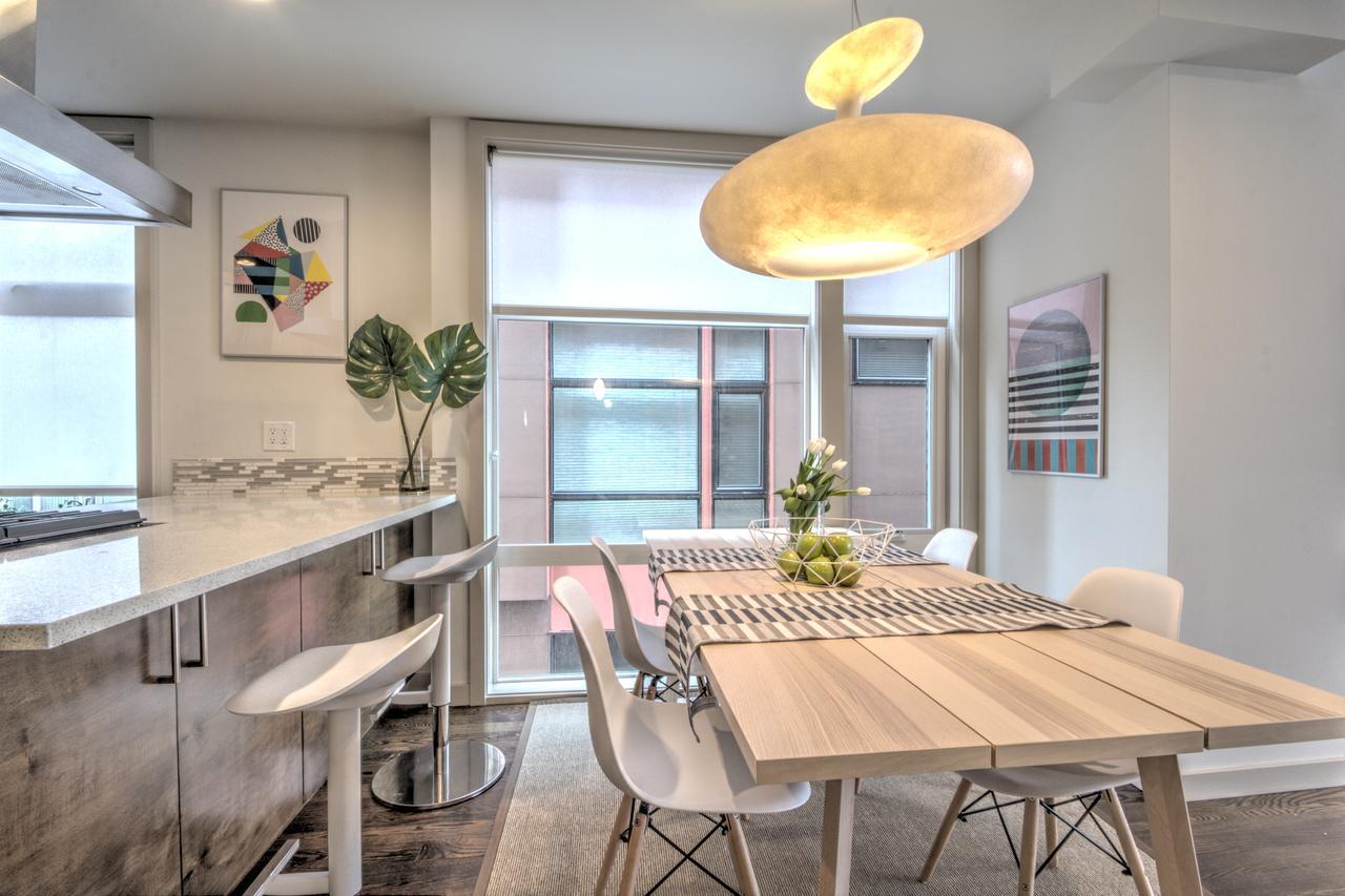 Central Modern Home With Rooftop Seattle Bagian luar foto