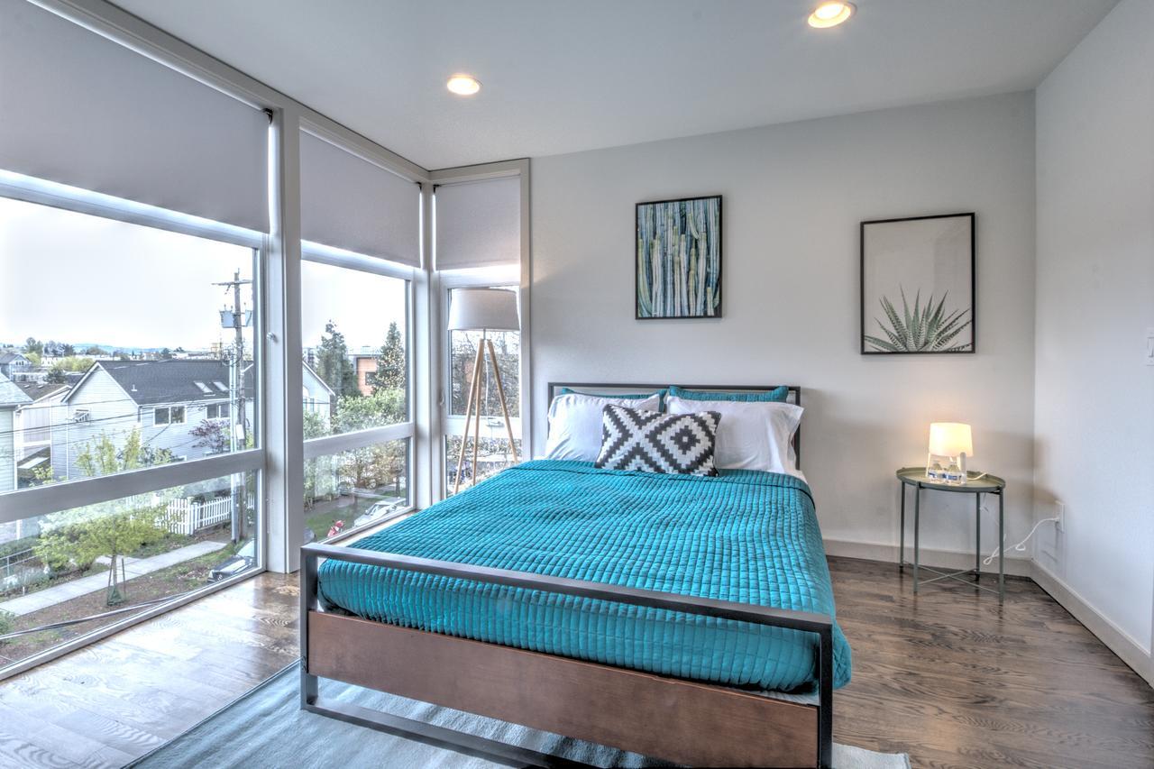 Central Modern Home With Rooftop Seattle Bagian luar foto