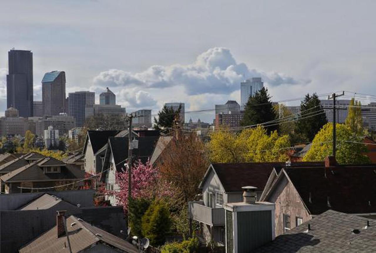 Central Modern Home With Rooftop Seattle Bagian luar foto